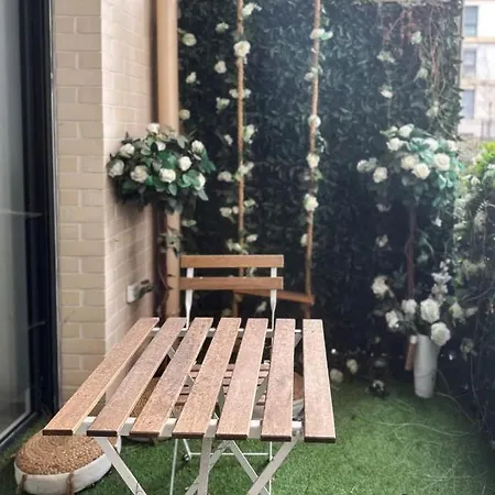 Appartement Spacieux Terrasse Metro Hopital 4pers Wifi *